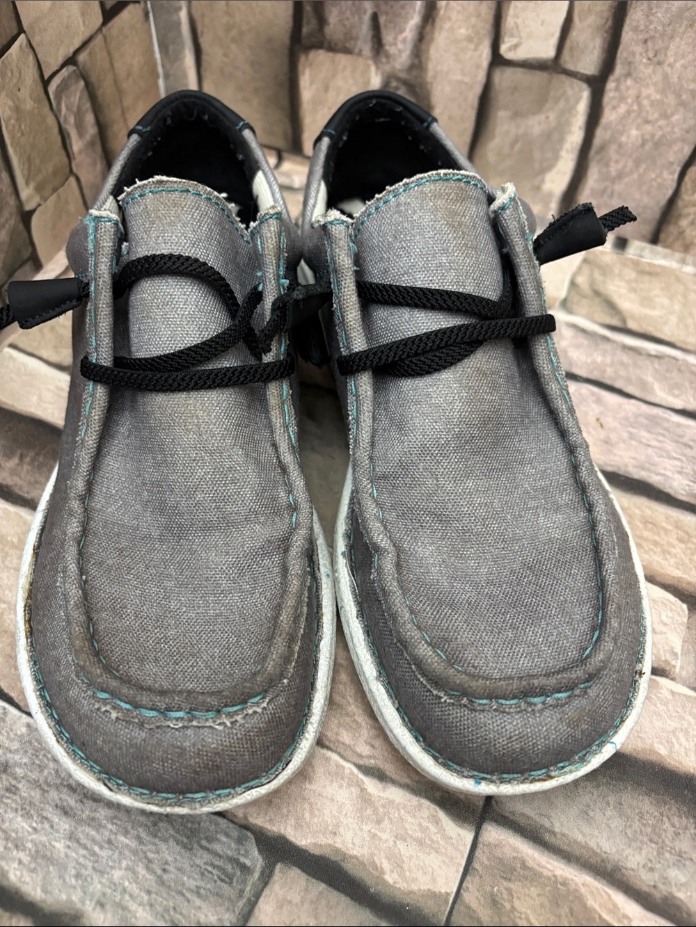 Women’s Justin Hazers slip on shoes Sz 9